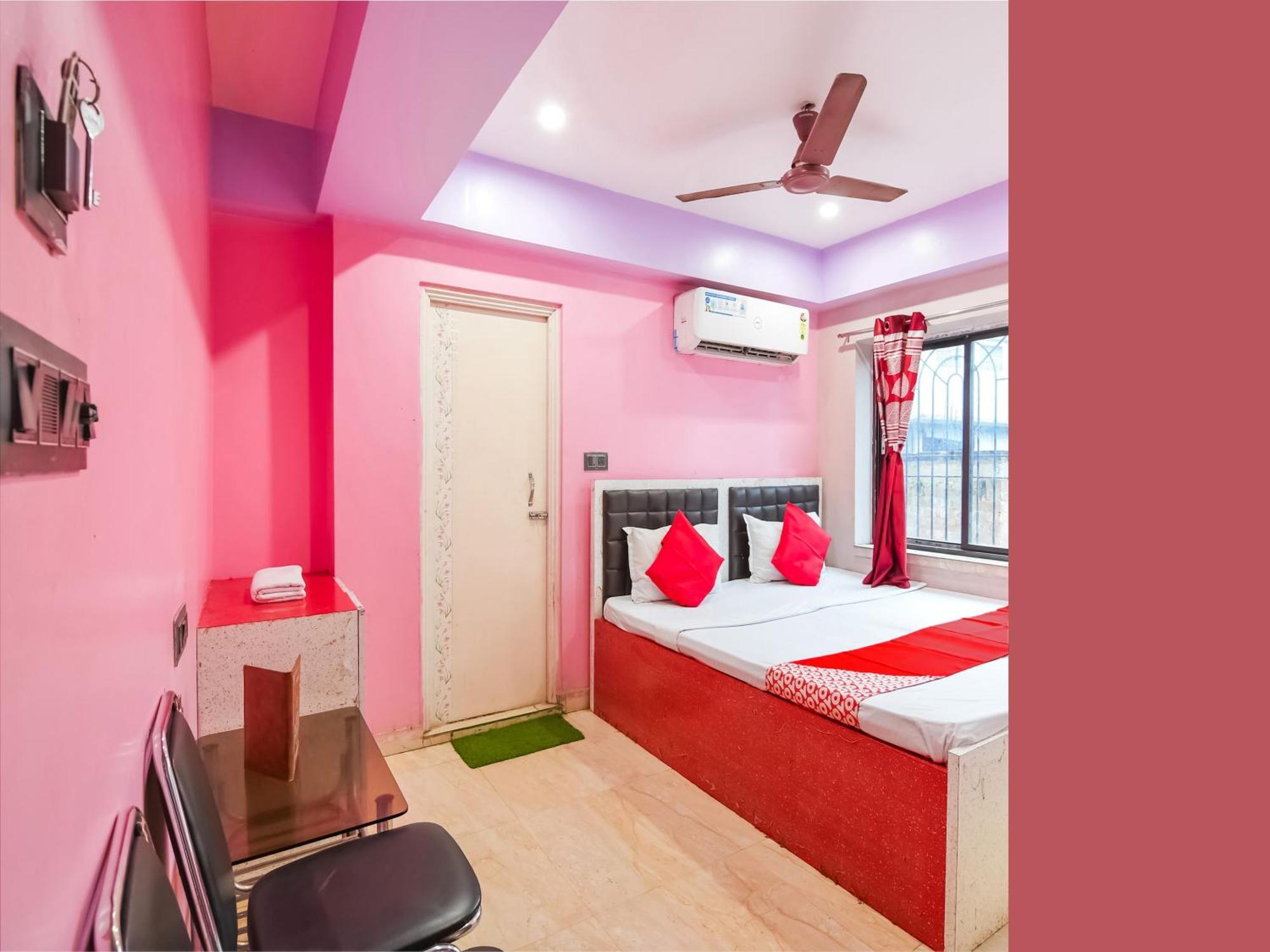 Oyo Flagship Hotel Red Velvet Hugli-Chinsurah Exterior foto